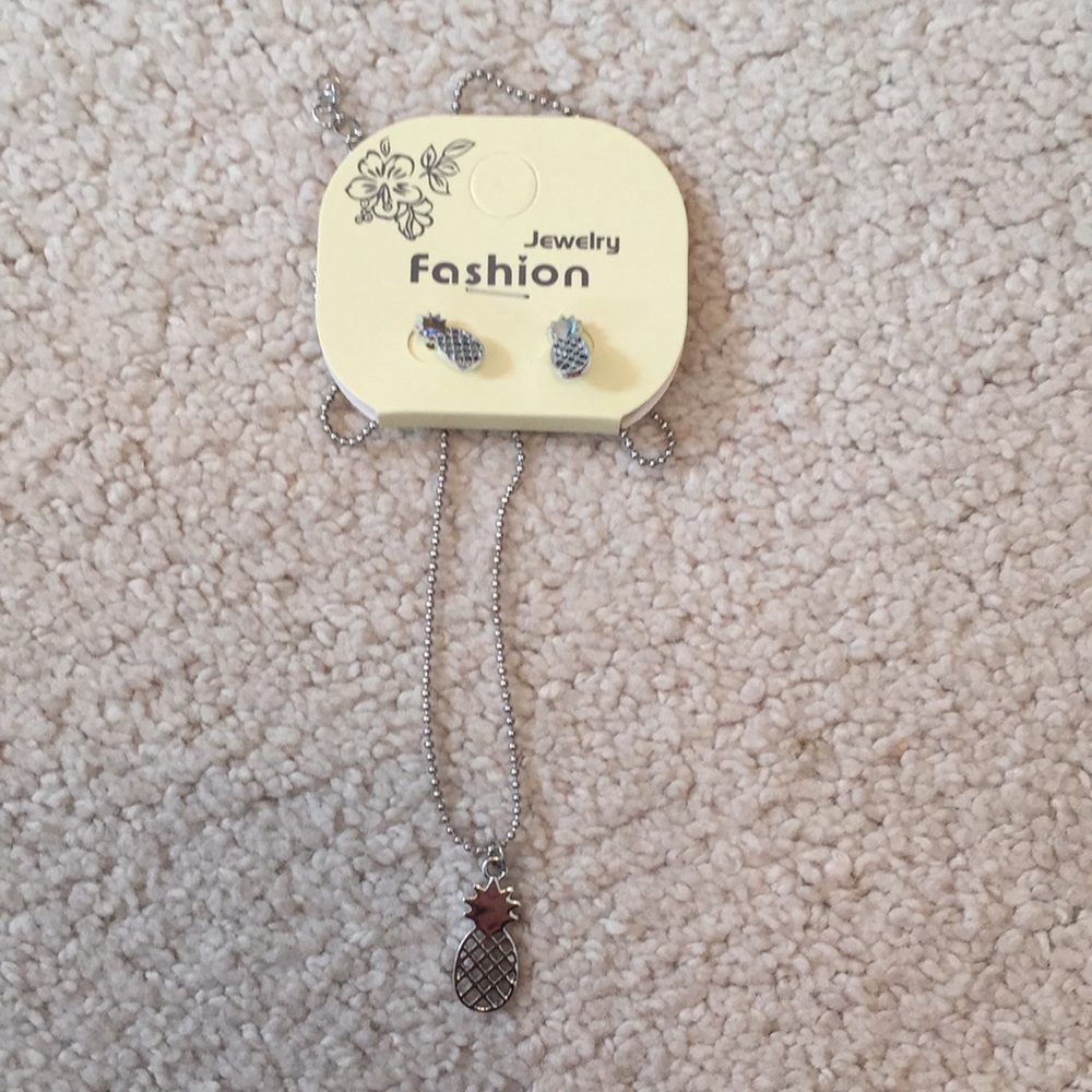 Pineapple Necklace & Earrings Set